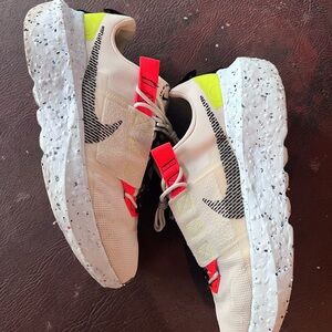 Nike Sneakers in Cream and Neon Accents